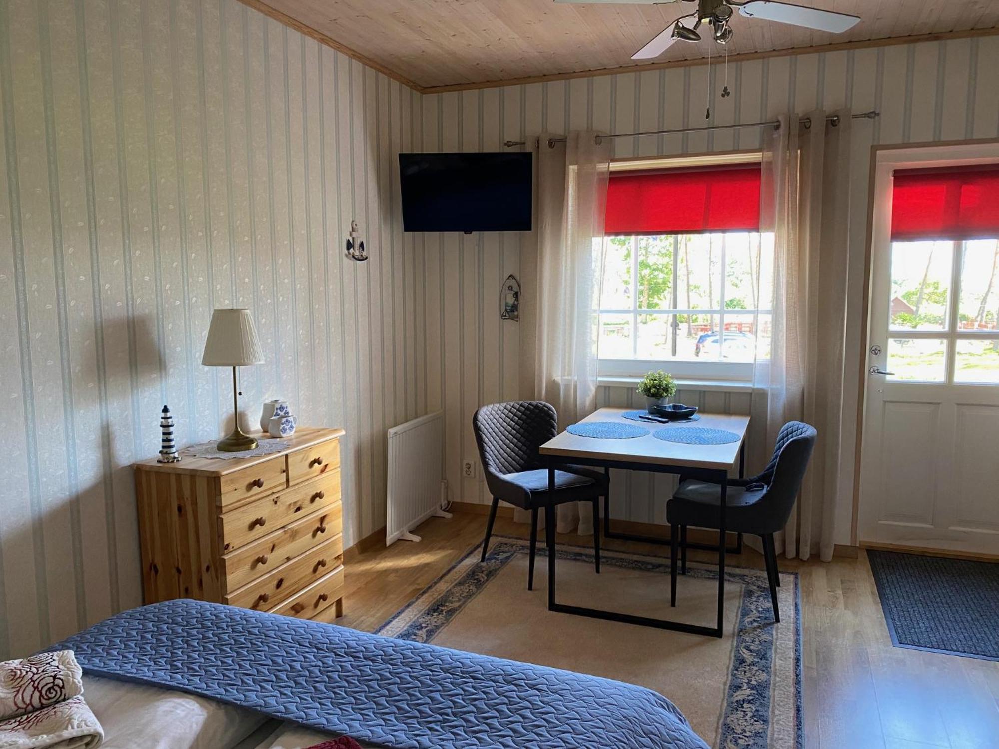 Sinisalu Apartments Käsmu Екстериор снимка