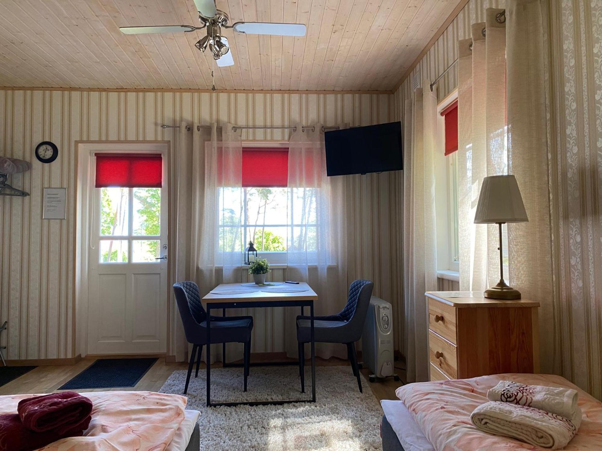 Sinisalu Apartments Käsmu Екстериор снимка